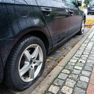 Verfahren gegen mutmaßlichen Reifenstecher wird eingestellt