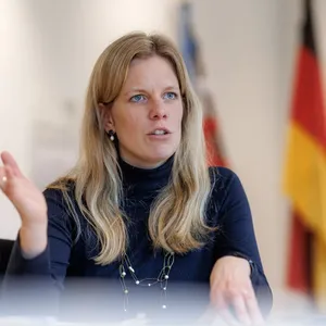 Neue Regeln für Wölfe: Ministerin stößt Debatte an