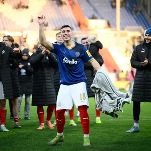 Holstein Kiel verleiht Stürmer Jakupovic an Ex-Club