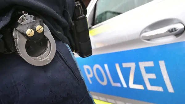 Lingen: Sechs Polizisten bei Einsatz verletzt - drei Tatverdächtige festgenommen