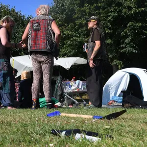 Punk-Protestcamp auf Sylt gestartet