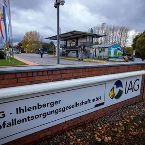 Bleibt der Ihlenberg doch länger eine Sondermülldeponie?