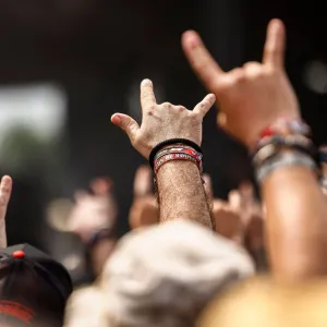 Wackener Metal-Party im Sonnenschein