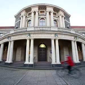 Kanzler der Uni Hamburg abgewählt