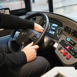 Zahl der Verkehrsunfälle mit Bussen nimmt in Hamburg zu