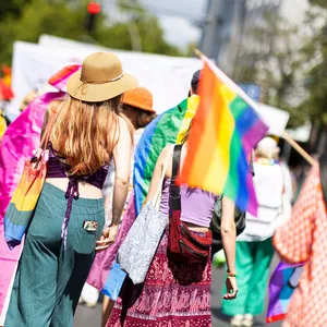 «Alles friedlich, alles ruhig» - Tausende feiern beim CSD