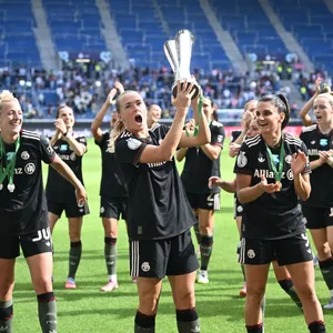 Bayern-Frauen favorisiert im Supercup gegen Wolfsburg