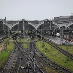 Schwieriges Verkehrswochenende in Schleswig-Holstein