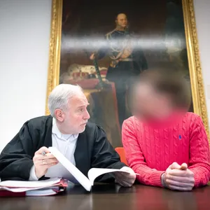 Tödliche Schläge – 34-Jähriger muss lebenslang in Haft