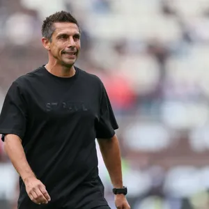 Kadersicherheit bei St. Pauli: Rapp froh über Transferende