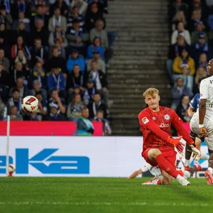 2:2 in Bielefeld: St. Pauli jetzt seit 188 Tagen ohne Sieg