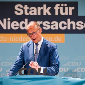Merz spricht in Langenhagen über VW, Drohnen und die AfD