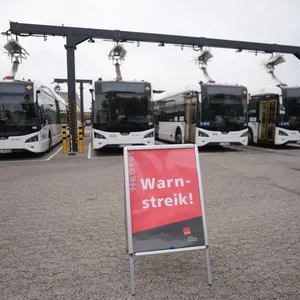 Vorerst keine neuen Warnstreiks bei Stadtbussen
