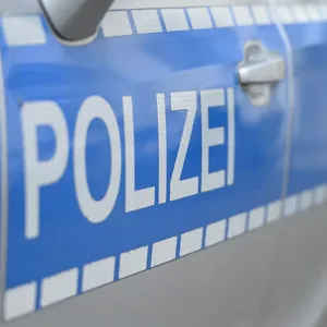 Mann bei Betriebsunfall leicht verletzt