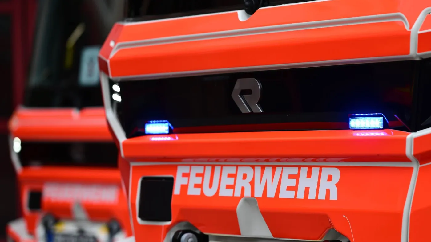Feuer und viel Rauch in Wohncontainer der Stadt in Wentorf