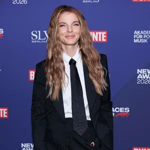«New Faces Award» für Tiffany Aris - auch Catterfeld geehrt