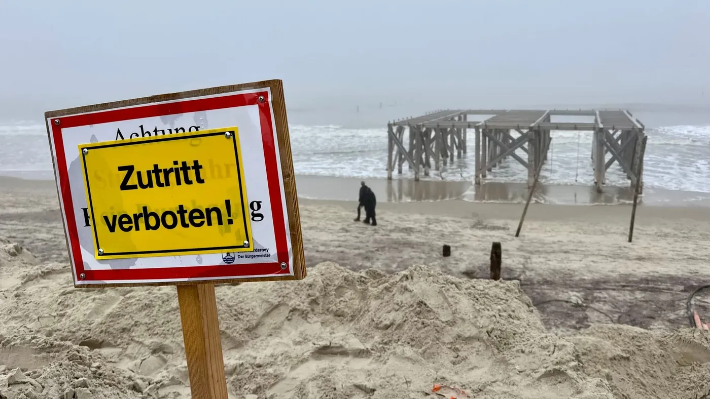 «Gewaltiges Loch» – Sturmfluten spülen an Inseln Sand weg